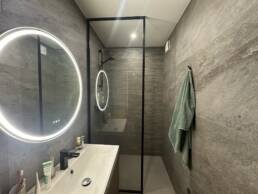 salle de bain carrelage cassis