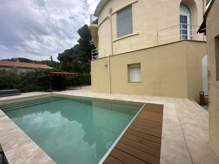 piscine saint cyr sur mer
